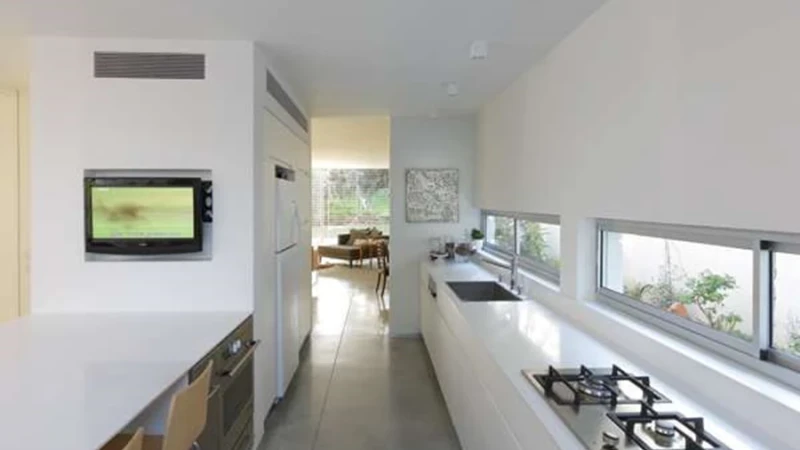 איזון עדין - תכנון מחדש של בית בשרון