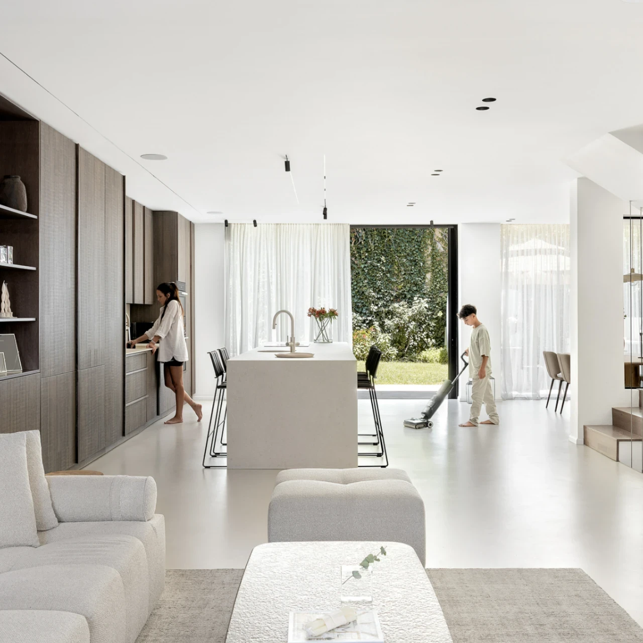 אלגנטיות על זמנית בבית דו משפחתי במודיעין