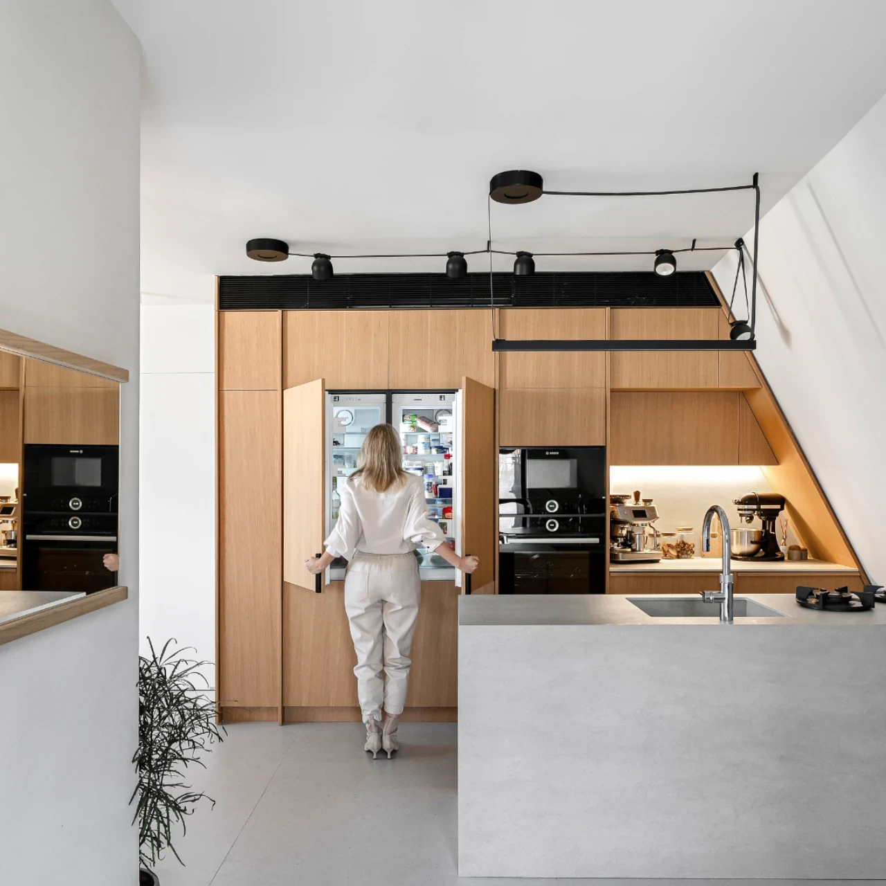 "כמו במשחק הכיסאות - החלפנו בין פינת האוכל לסלון ויצרנו הרמוניה"