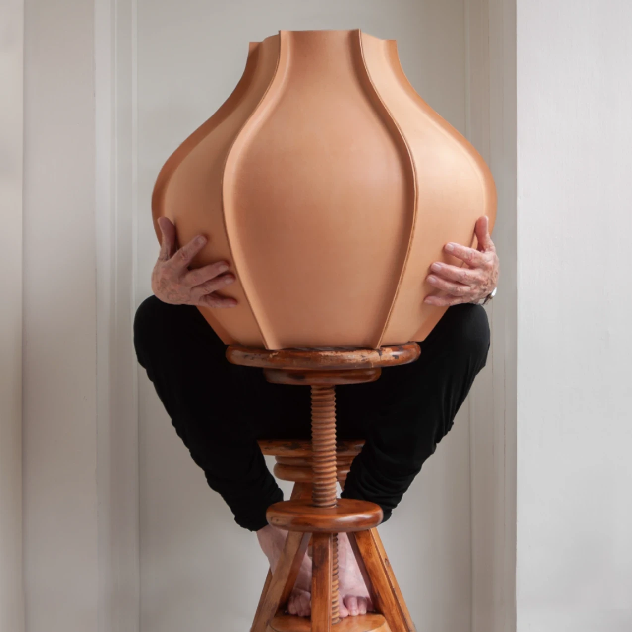 הנציגה שלנו במילאנו: מי המעצבת הישראלית שהשתתפה בתחרות העיצוב היוקרתית בעולם?