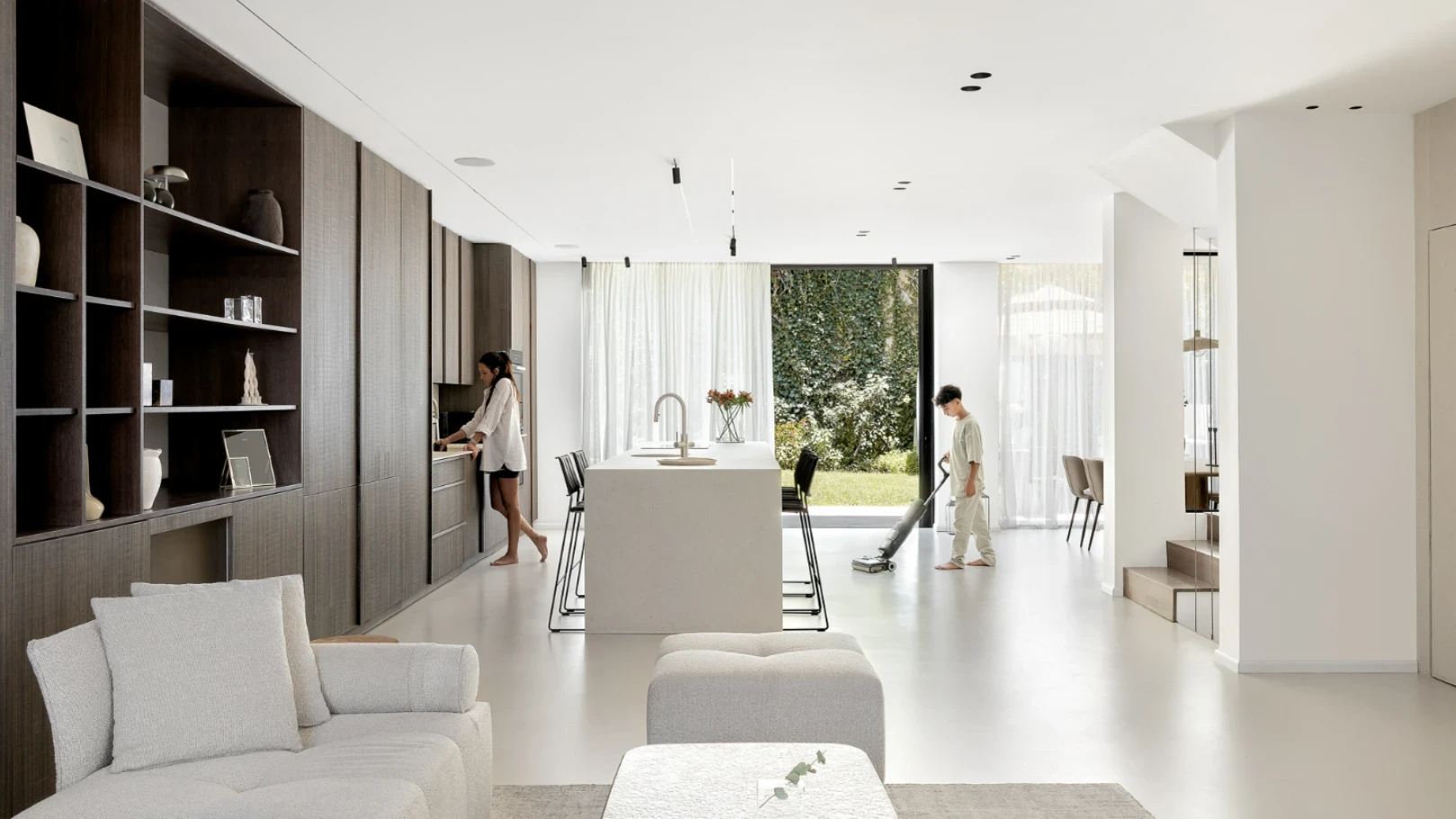 אלגנטיות על זמנית בבית דו משפחתי במודיעין