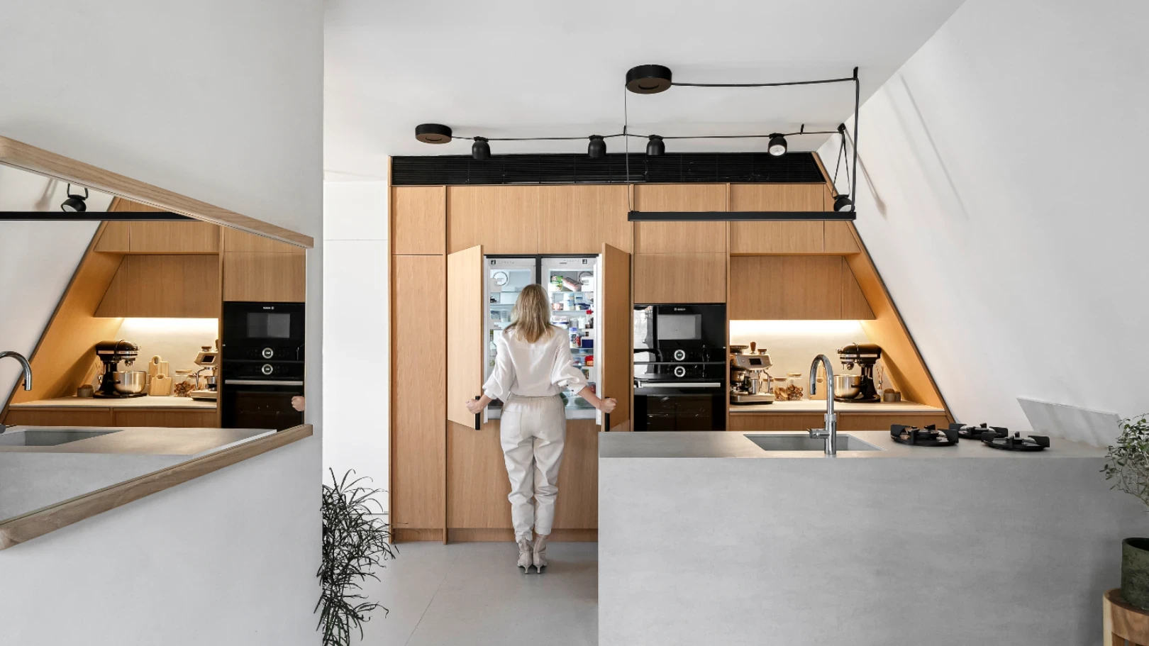 "כמו במשחק הכיסאות - החלפנו בין פינת האוכל לסלון ויצרנו הרמוניה"