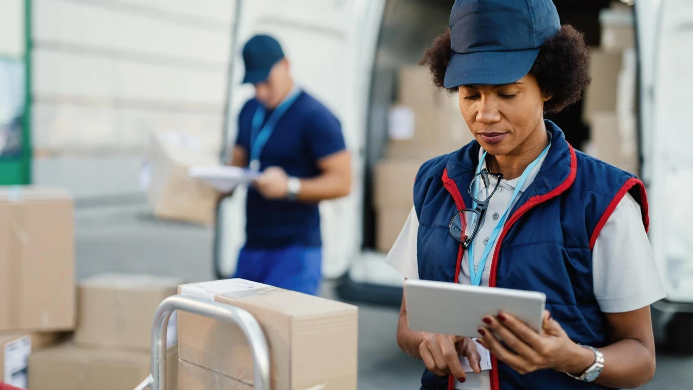 ההשפעה שיש לסידור ארגזים לאחר מעבר דירה על העיצוב של הבית